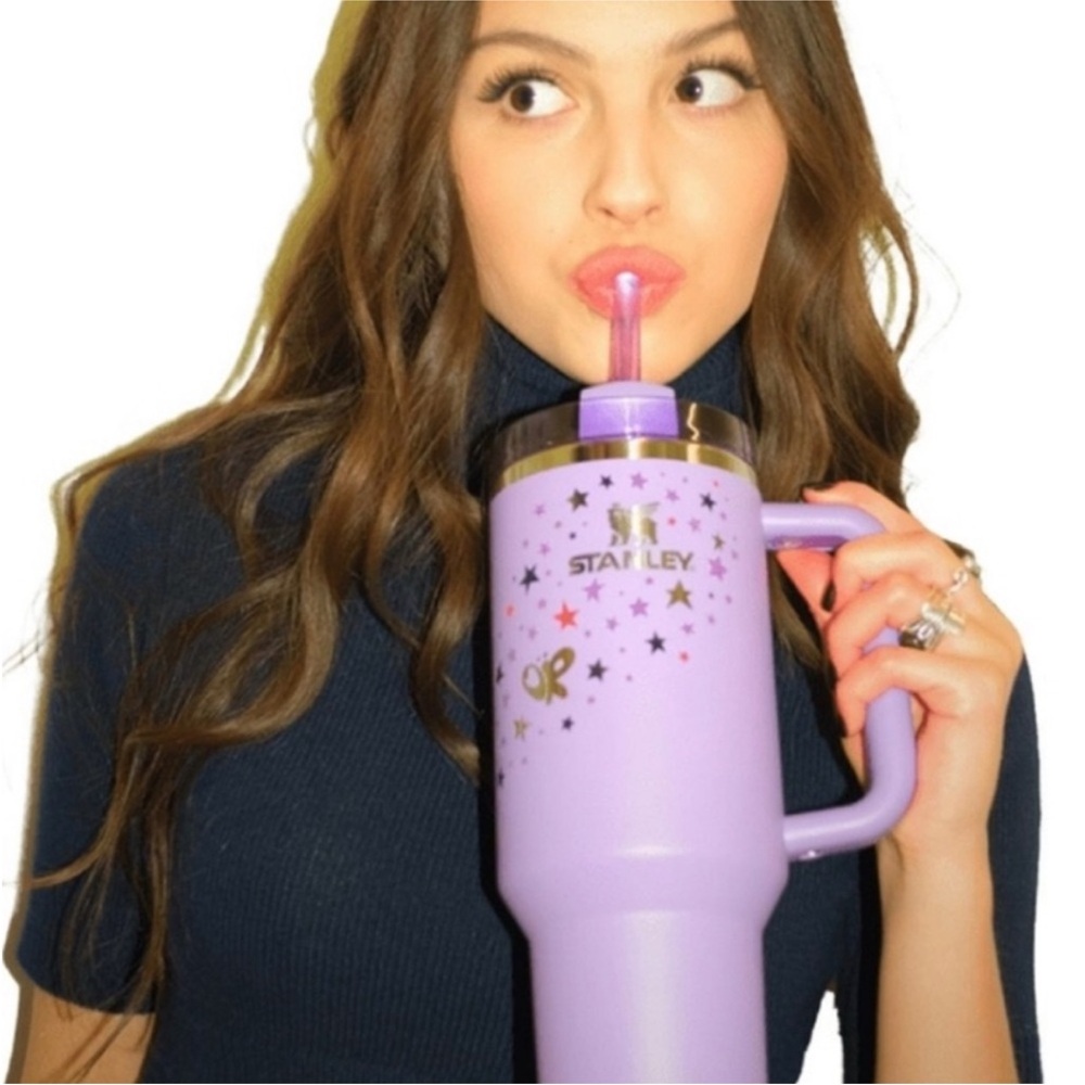 Olivia Rodrigo Stanley Cup